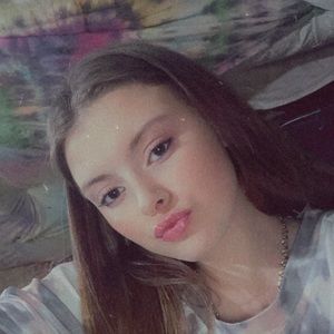 Meet your Posher, Raegan